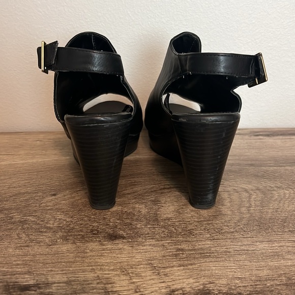 Express Peep Toe Wedges - Picture 3 of 10
